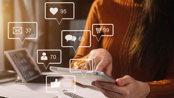 This Is the Healthiest Way to Use Social Media