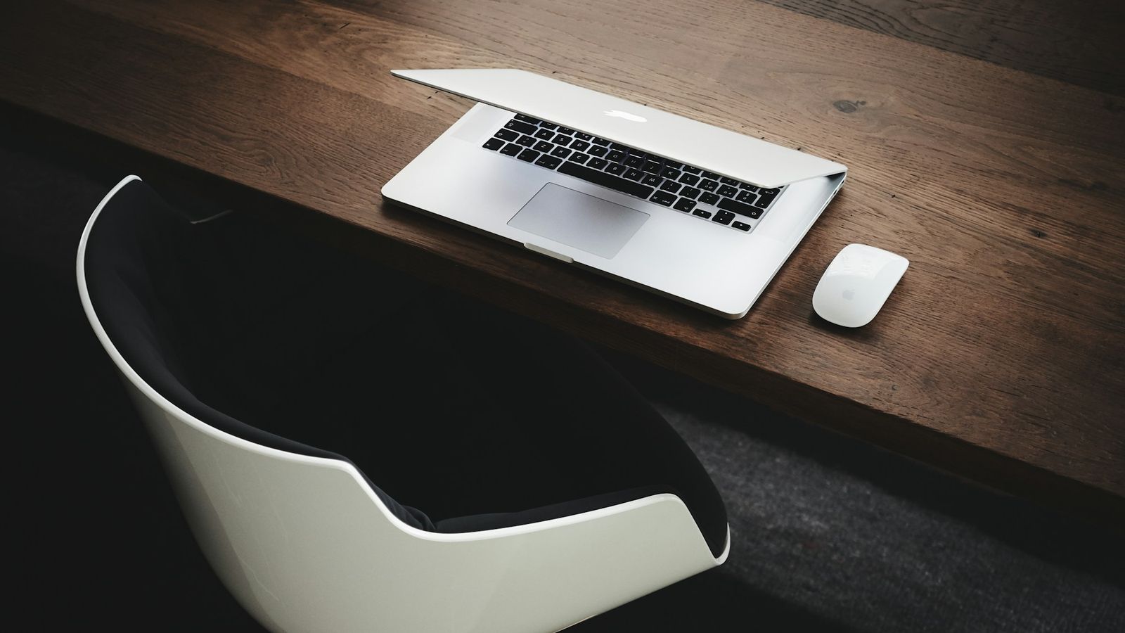 Quiet desk at the end of a work day